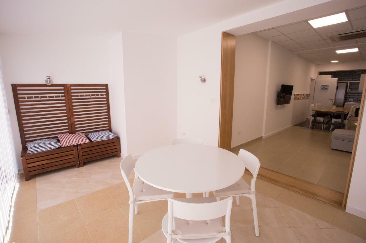 Downtown Beach Apartments 乌马格 外观 照片