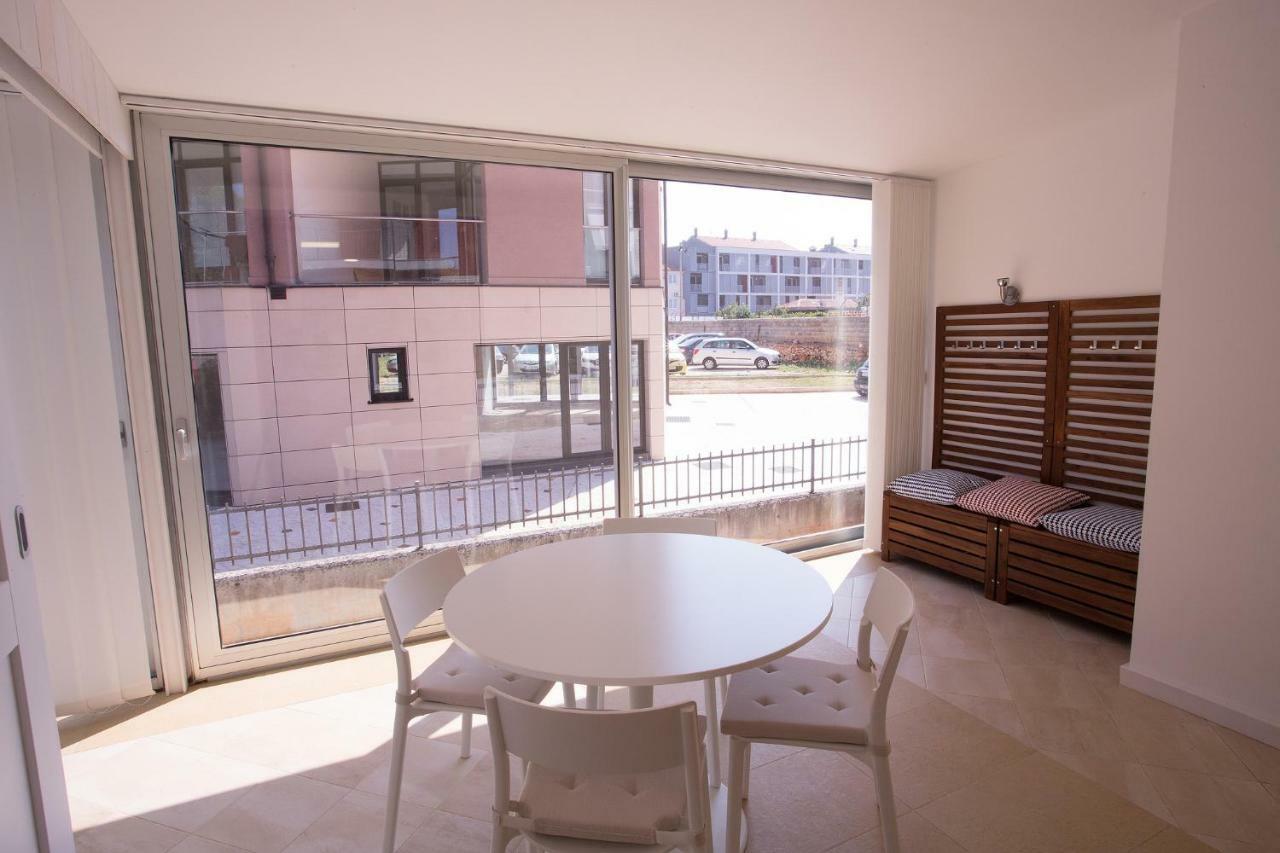 Downtown Beach Apartments 乌马格 外观 照片
